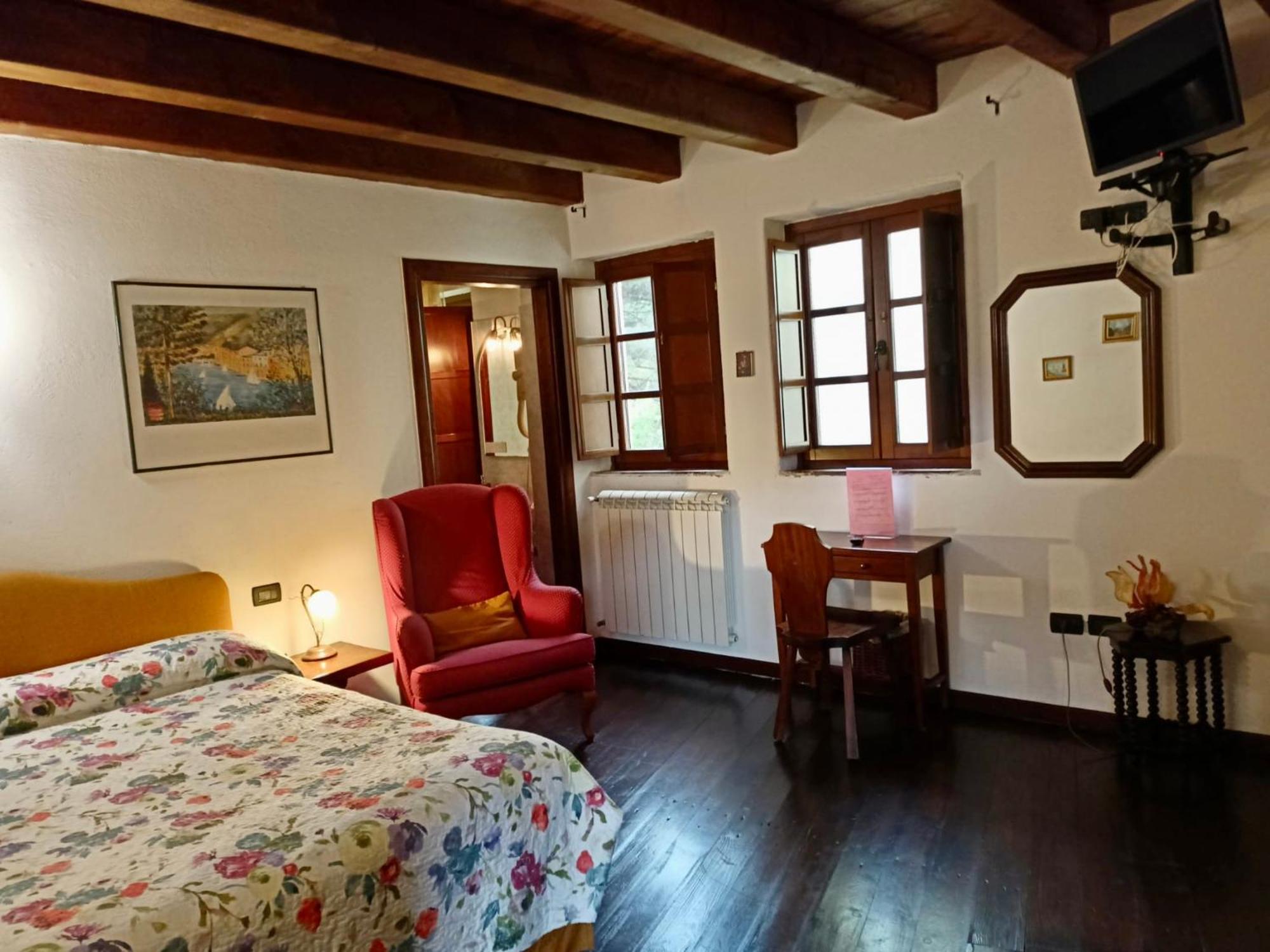 Le Petit Chateau Vezzi Portio Luaran gambar